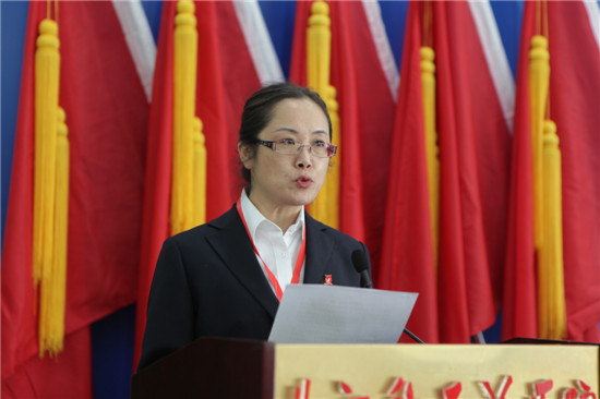 8 黨委(wei)副書記李紅(hong)濤做紀委(wei)工(gong)作(zuò)報告.jpg